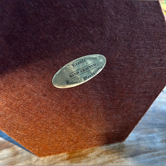 VTGKrantz Colonial WoodKrafts Hand Crafted Candle Holder Etched
Glass Hexagonal - Picture 7 of 10